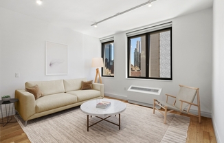 553 W 53 ST