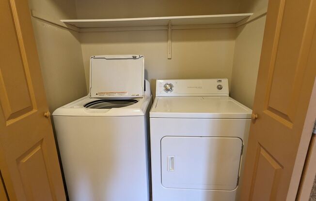 2 beds, 2 baths, 994 sqft, $1,200, Unit E106