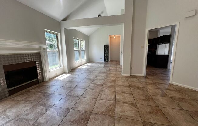 Wonderful 3-bedroom Home in Harris Branch