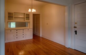 1 bed, 1 bath, 650 sqft, $1,050, Unit 2