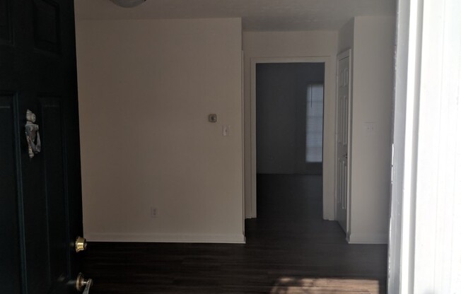3 beds, 2.5 baths, 1,299 sqft, $1,520, Unit 01 - 7808