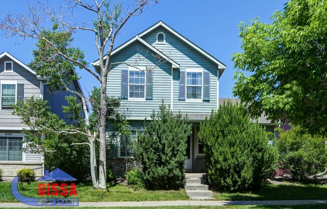 Cute home with engineered hardwood flooring throughout is available now!