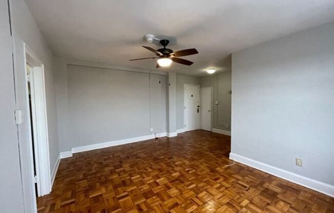 Studio, 1 bath, 340 sqft, $1,771, Unit 505