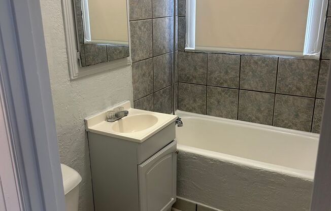 Studio, 1 bath, 340 sqft, $1,695, Unit 514