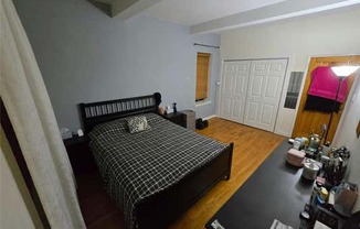 1 bed, 1 bath, $2,100, Unit 2P