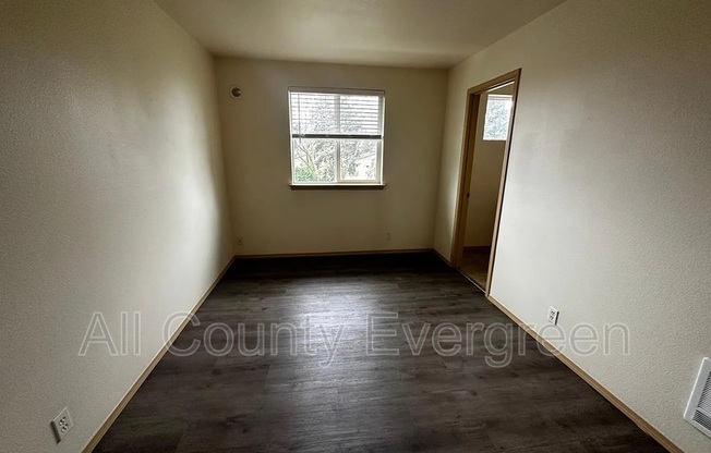 3110 S 43 ST