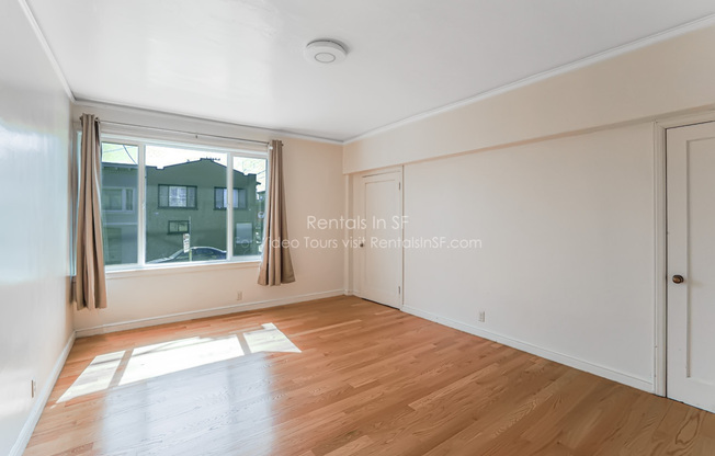 595 22 AVE