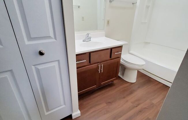 1 bed, 1 bath, 700 sqft, $1,149, Unit 4533-1