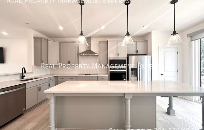 2518 MAGNOLIA BLOSSOM WAY