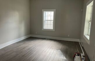 2 beds, 1 bath, $750