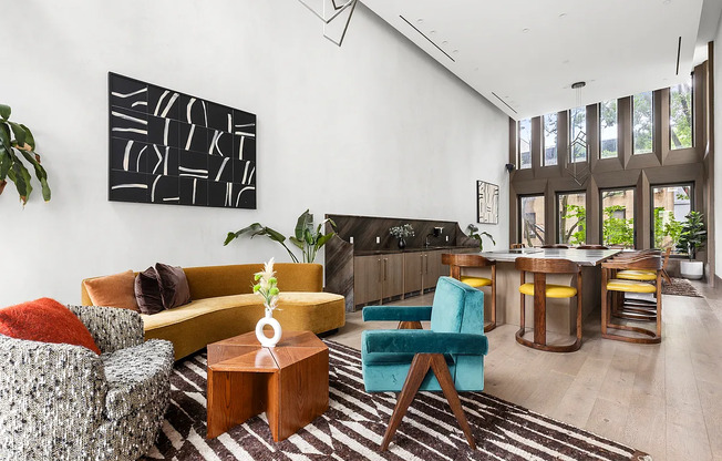 58 SAINT MARKS PL