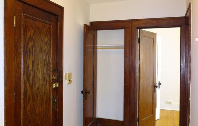 1 bed, 1 bath, 620 sqft, $950, Unit 202