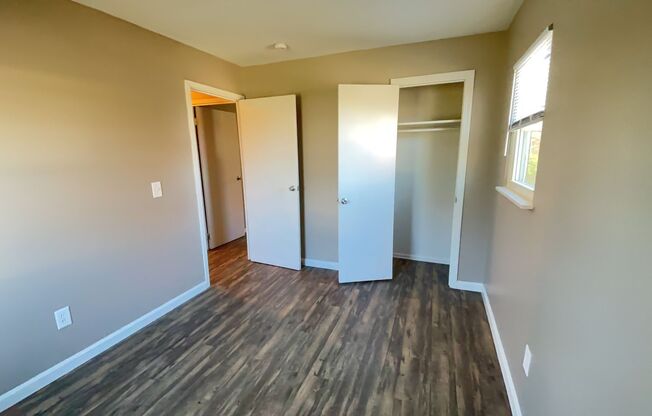 3 beds, 1 bath, $1,565