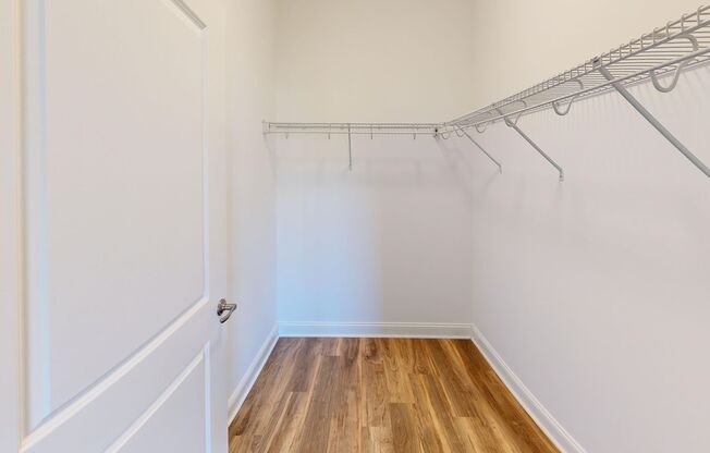 2 beds, 2 baths, 1,042 sqft, $3,055, Unit 6307