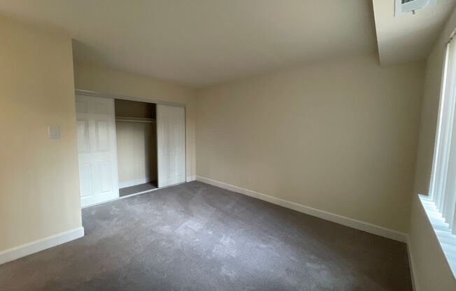 2 beds, 2 baths, 1,000 sqft, $1,950, Unit 14235 #A1