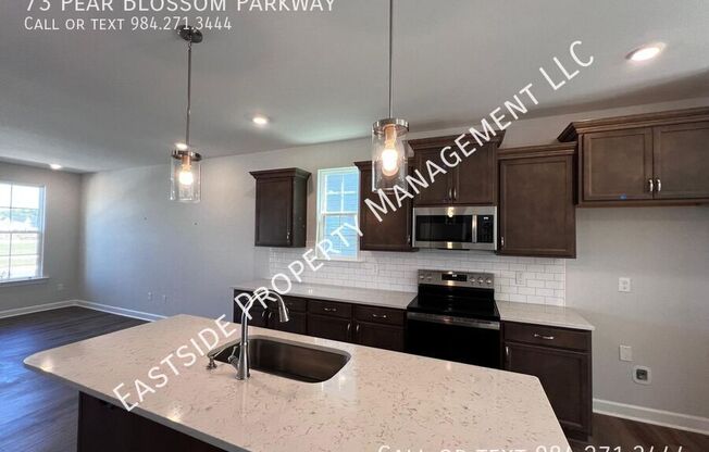 73 PEAR BLOSSOM PKWY