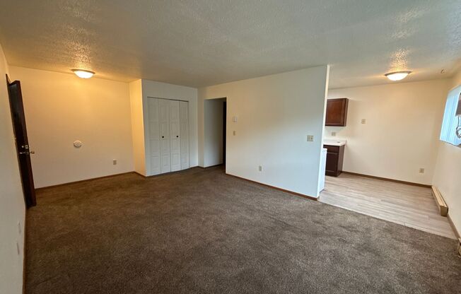 Royal Oaks Apartments