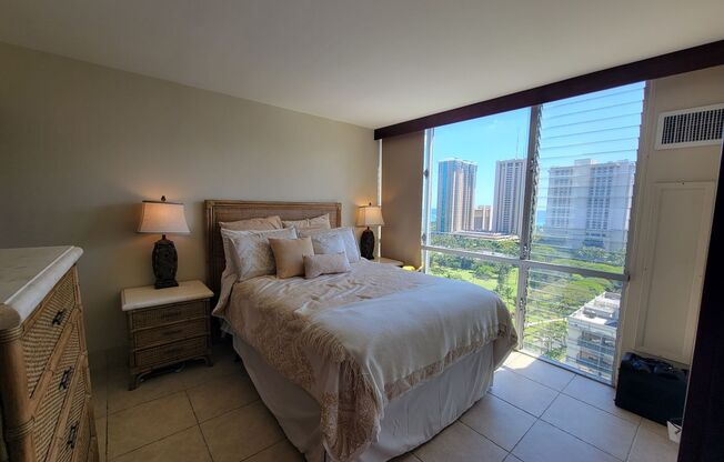 1 bed, 1 bath, $2,400