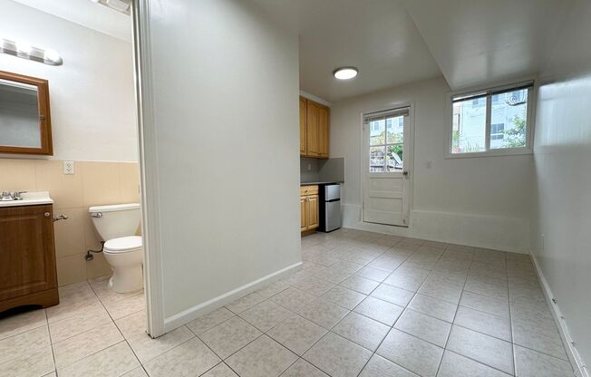 2362-2364 20th Ave