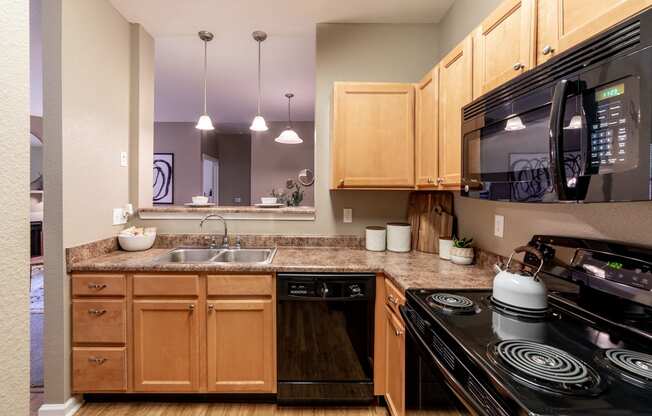 Modern kitchen appliances at The Reserve at Williams Glen Apartments, IN, 46077