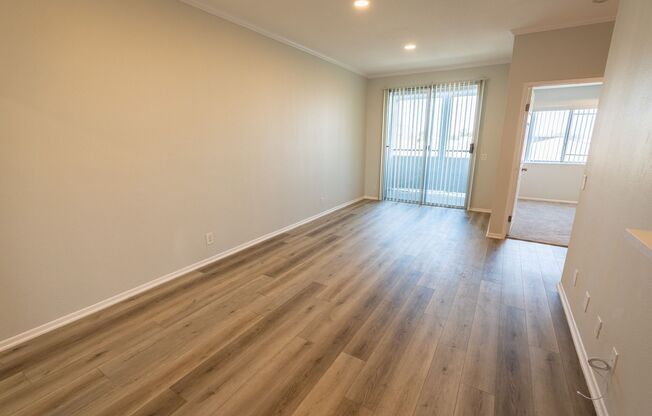 1 bed, 1 bath, 550 sqft, $1,895, Unit 207