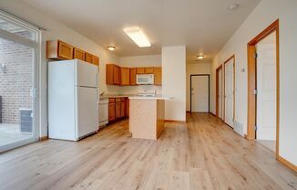 1 bed, 1 bath, 670 sqft, $1,235, Unit 3103