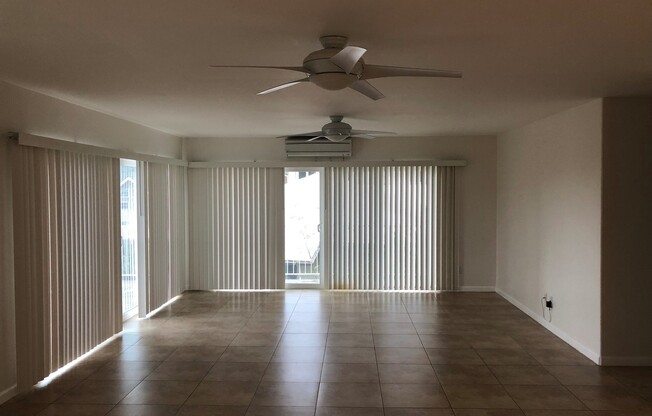 Private Duplex Home Across from Kahala Mall