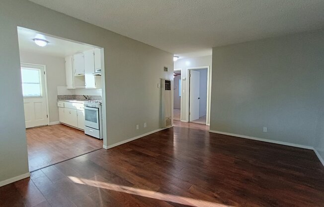 223 E ADA AVE
