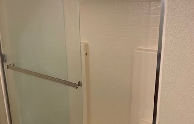 2 beds, 2 baths, 1,020 sqft, $1,625, Unit 1920