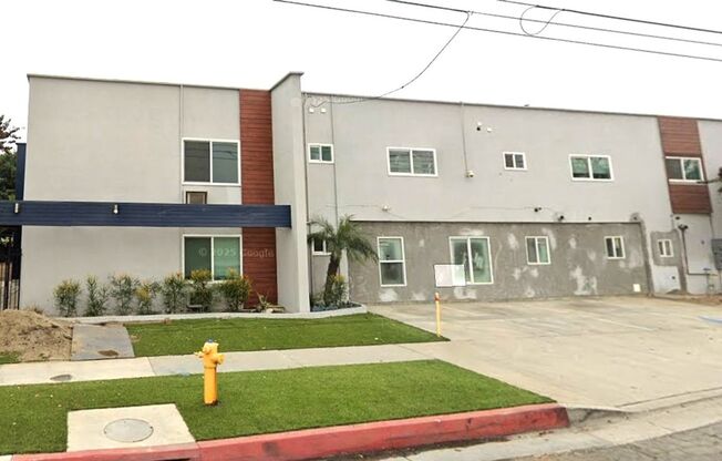 4707 Rosemead Blvd.