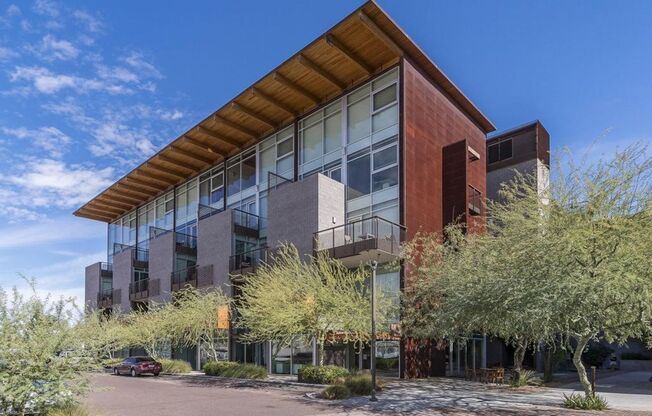 Stylish 2 Bed | 2 Bath Condo in Prime Scottsdale Location