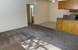 3 beds, 2 baths, $1,495, Unit 142 Meador