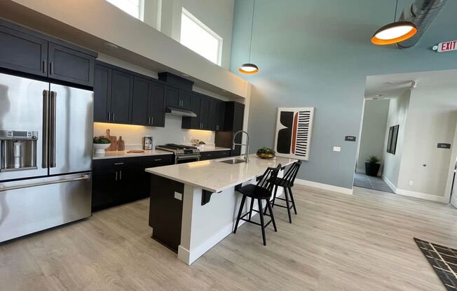 4 beds, 3.5 baths, $2,995