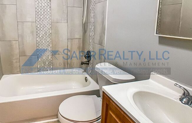 2 beds, 1 bath, 600 sqft, $1,105, Unit Unit D-201