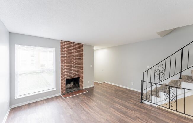 2 beds, 1.5 baths, 1,000 sqft, $1,405, Unit 421-16