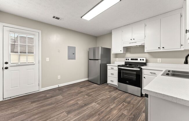 2 beds, 2.5 baths, 1,000 sqft, $1,800, Unit 62