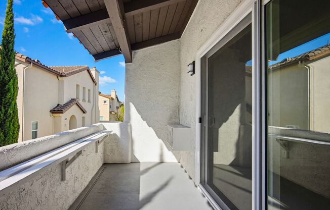 1 bed, 1 bath, 754 sqft, $2,295, Unit 218