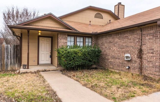 9204 Sedgemoor Trail, Unit B