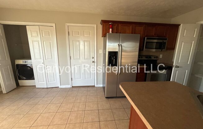 3 beds, 2 baths, $1,770