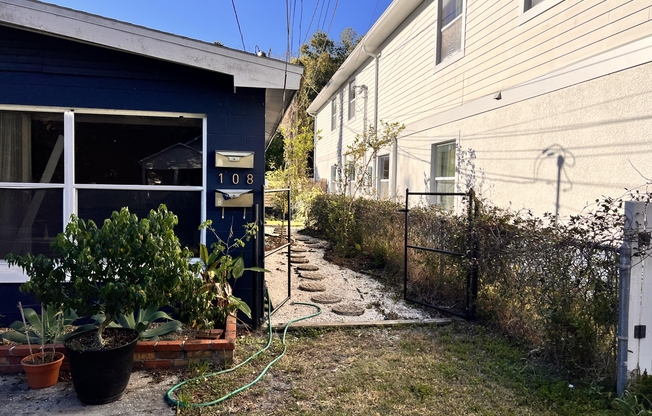 108 E WINTER PARK ST