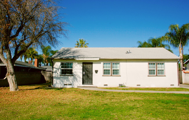 West Covina home with HUGE back yard!