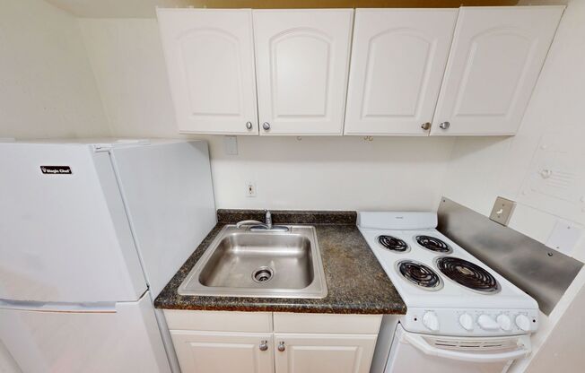 Penrith Apartments - Walk to UW or U-Village!
