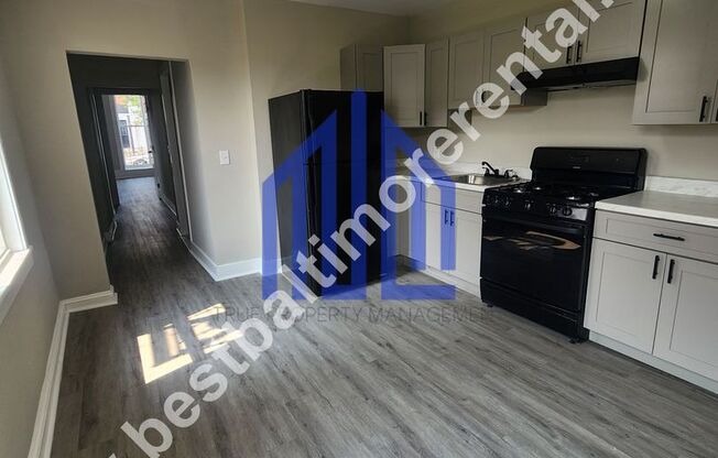 1523 W Lexington St