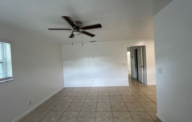 523 S K St Lake Worth, FL 33460