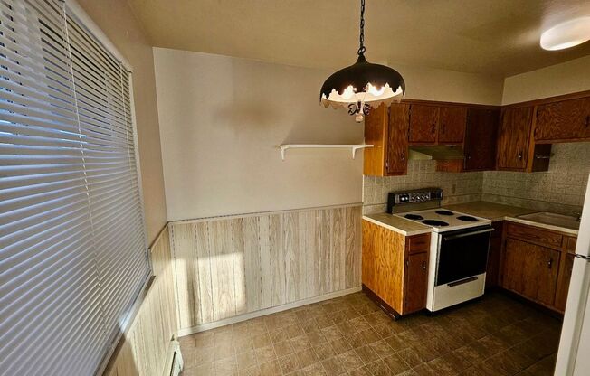 1 bed, 1 bath, 570 sqft, $835, Unit D