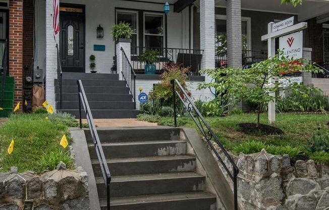 Spacious Three Bedroom Home W/Backyard, Back Deck, Front Porch, & Garage Parking