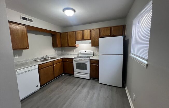 2 bedroom, 1.5 bathroom Duplex in Gallatin.