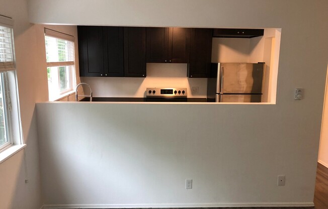 2 beds, 1 bath, 756 sqft, $1,779, Unit 103