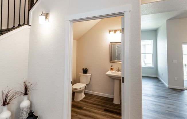 Mt. Shadows End Unit 3 Bed Luxury Townhome