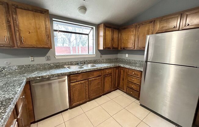 3 beds, 2 baths, $2,195